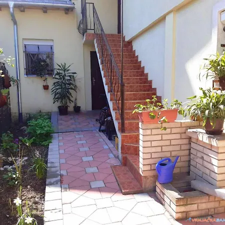 Apartment Kaca