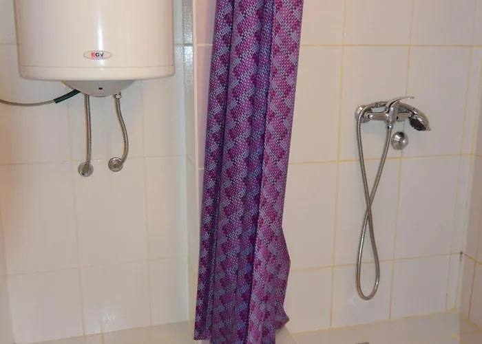 Kaca Διαμέρισμα *